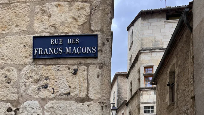 Rue des FM Rue des FM
